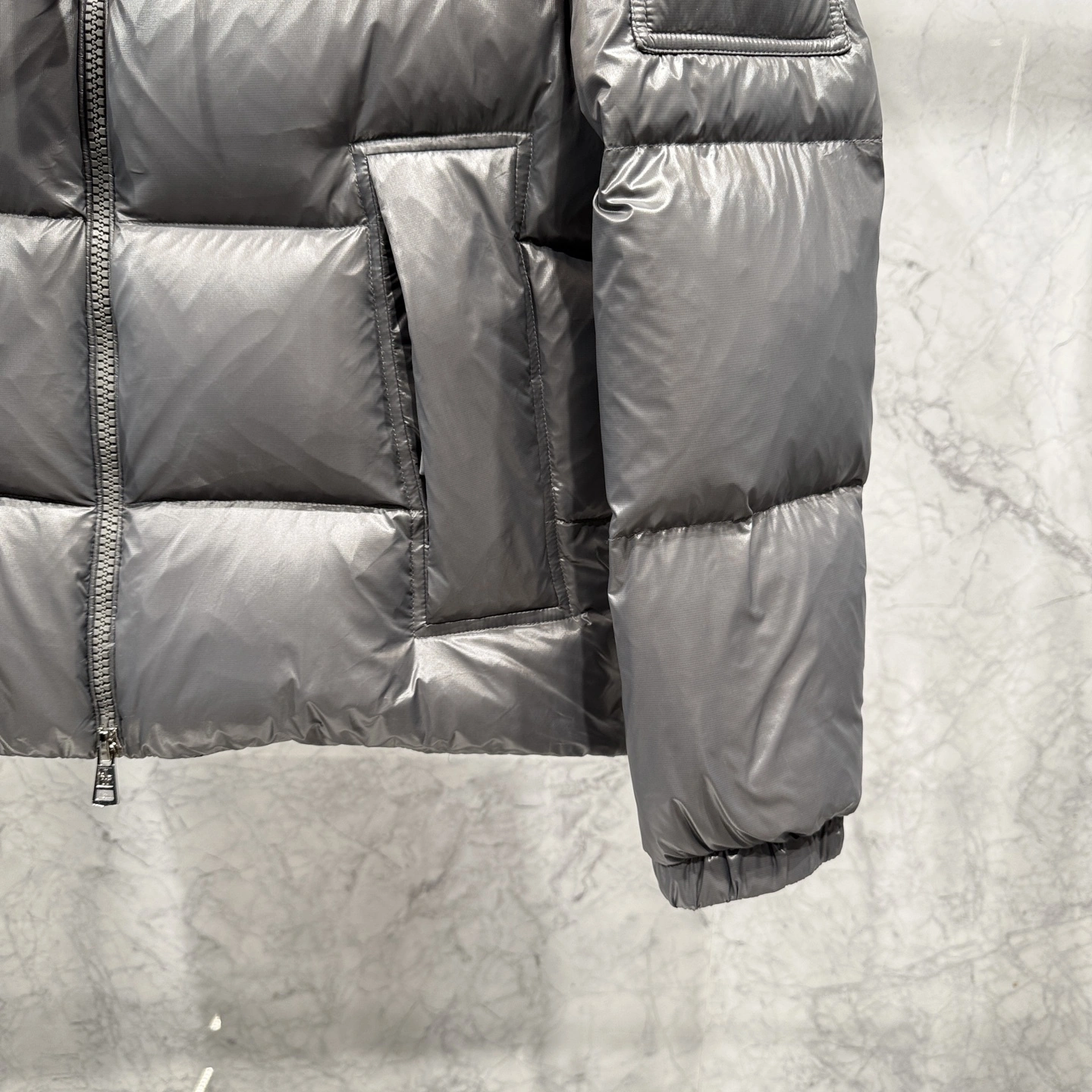 wg.luxury- 7o9385r Down jacket 95 white duck down 3colour item:E-F501J2320-3H